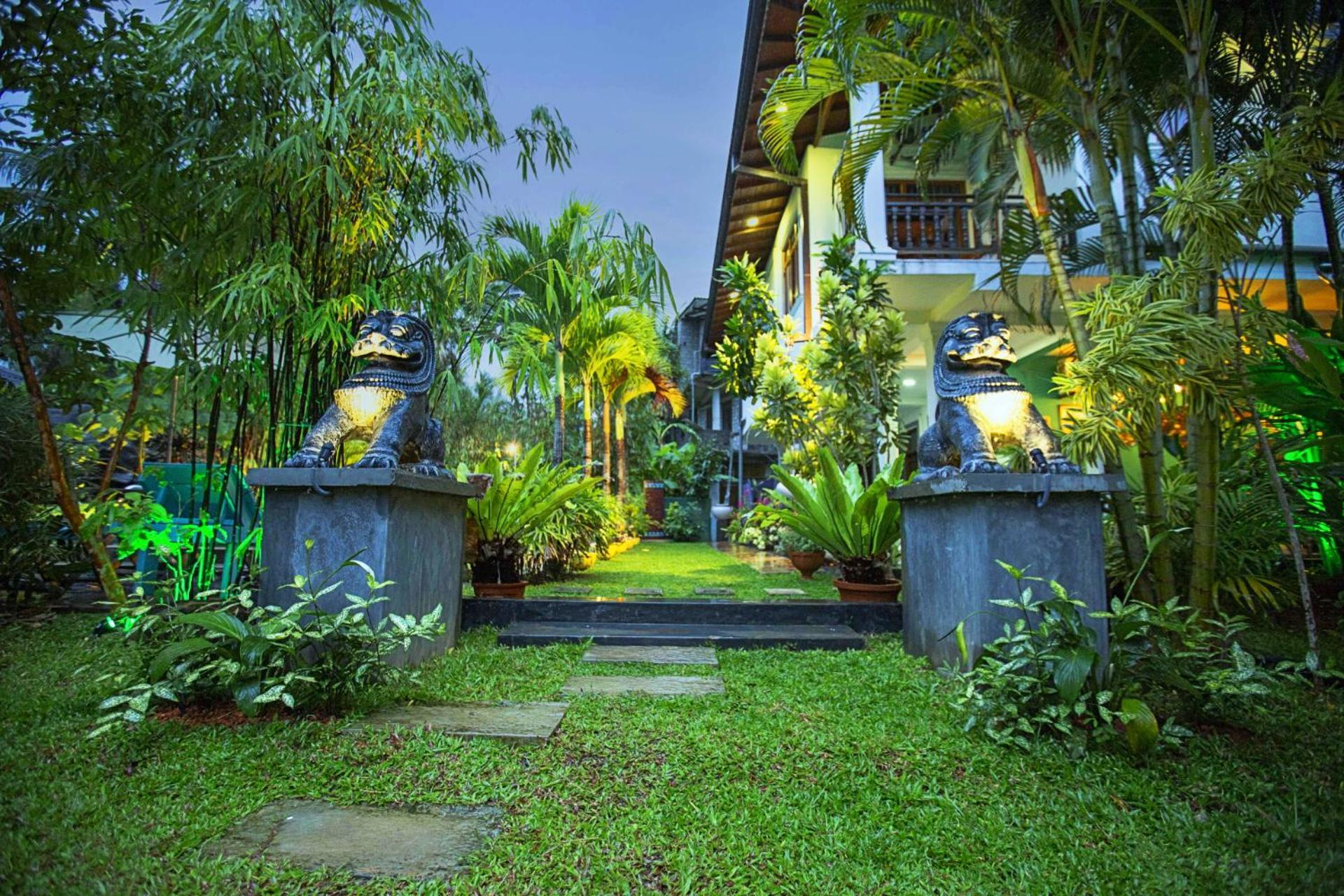 Arcadia Resort Hikkaduwa Exterior photo